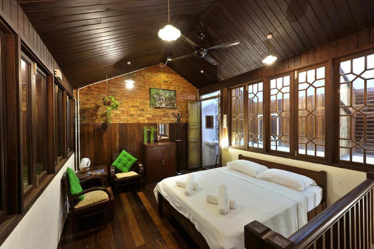 Silver Shine Guest House George Town  Kültér fotó