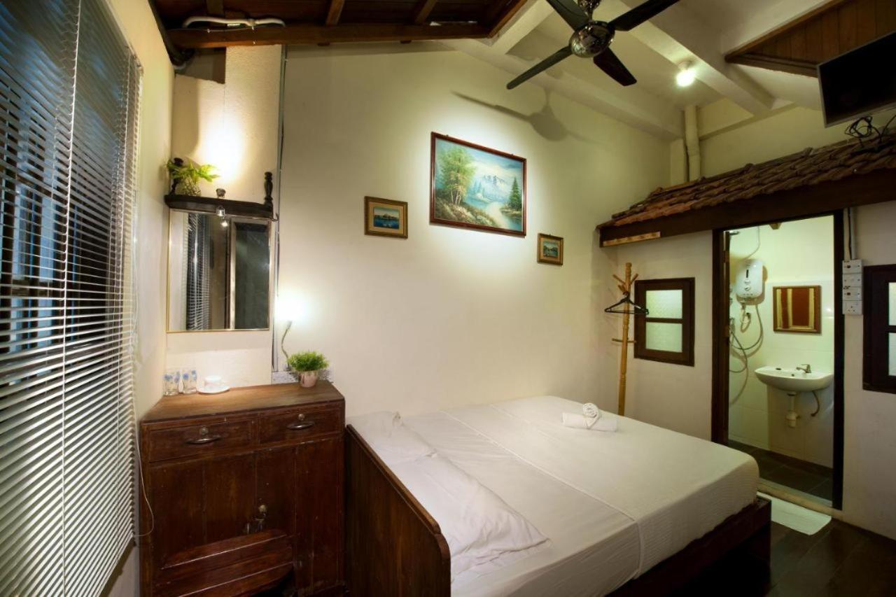 Silver Shine Guest House George Town  Kültér fotó